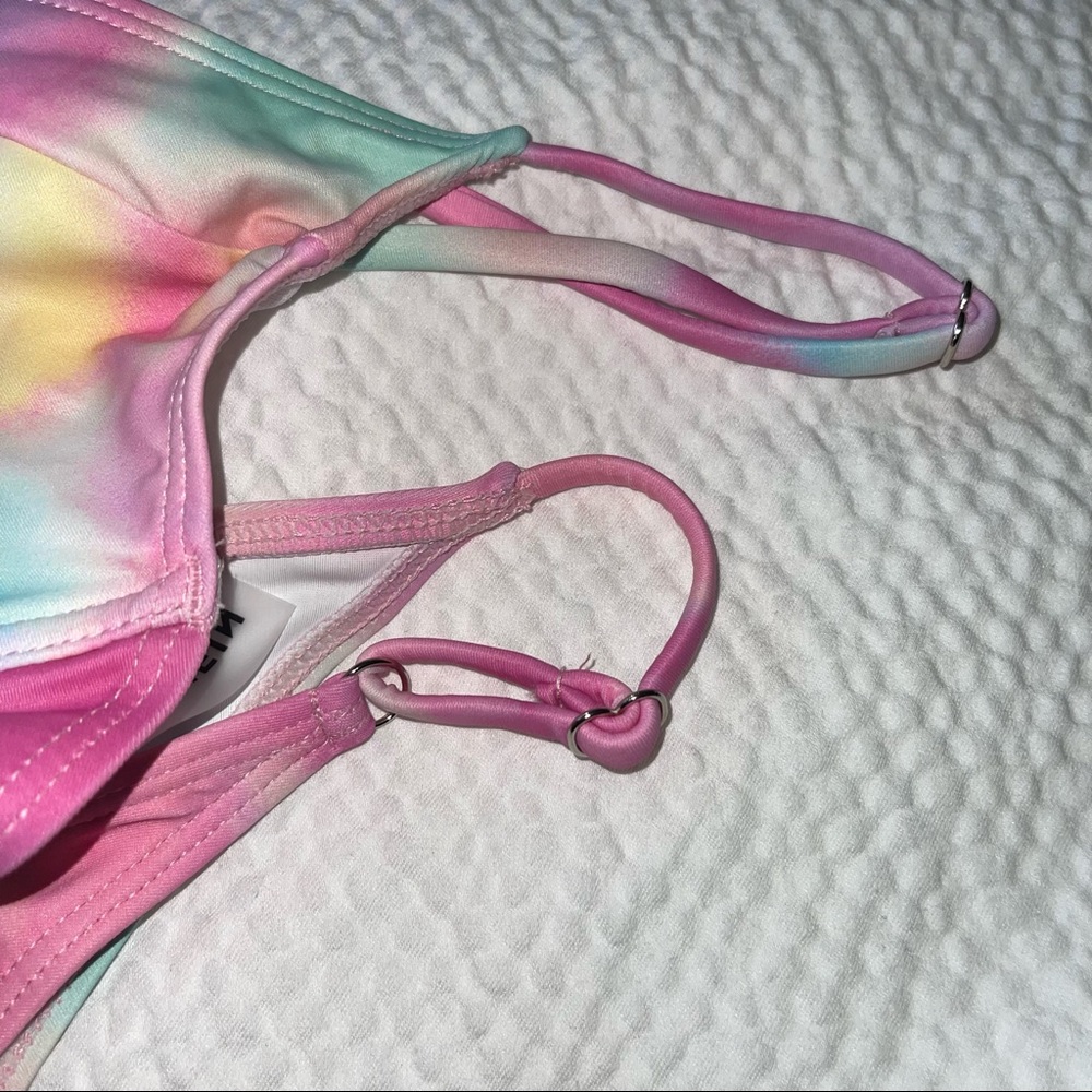 Colorful bikini set 🏝 - Picture 5 of 6